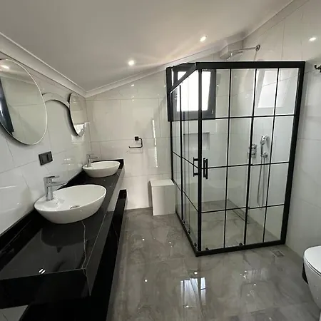 Venezia 4 Bedrooms וילה *
